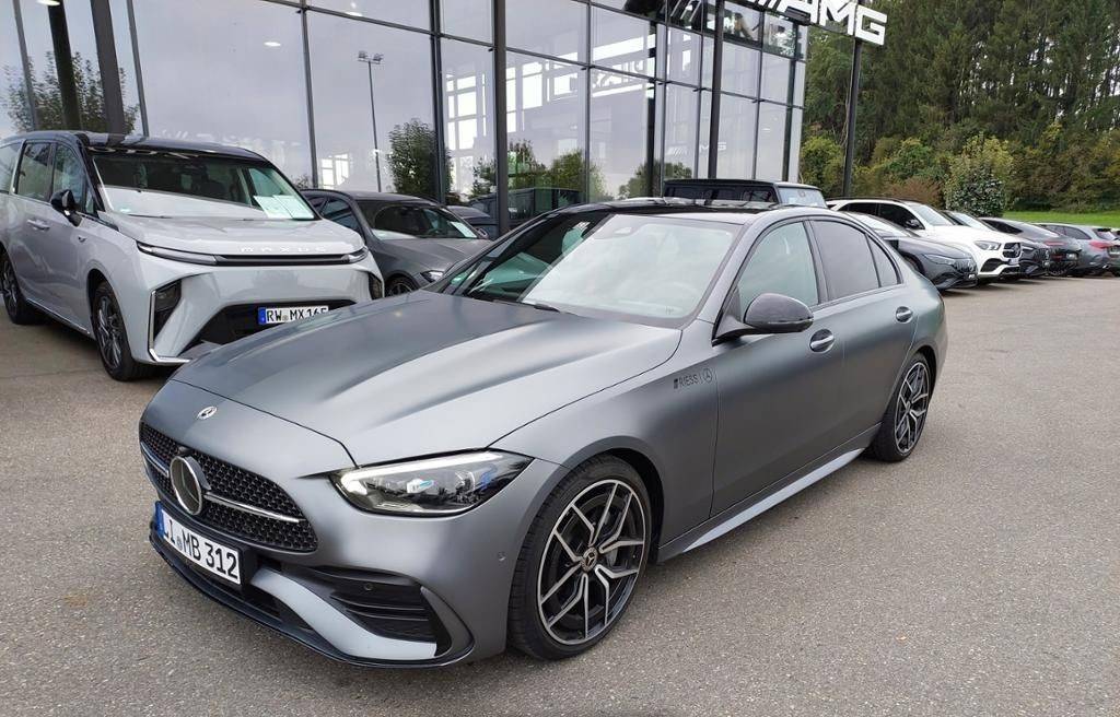 Mercedes-Benz C trieda Sedan 300 mHEV 4MATIC A/T