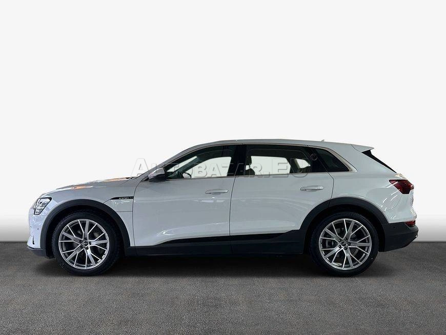 Audi E-tron 50 quattro Basis