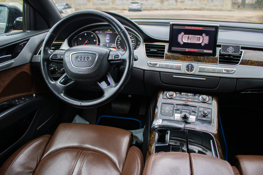 Audi A8 2011 na predaj – fotografia 16