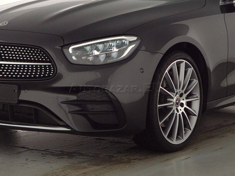 Mercedes-Benz E trieda Sedan 300 d mHEV 4MATIC A/T