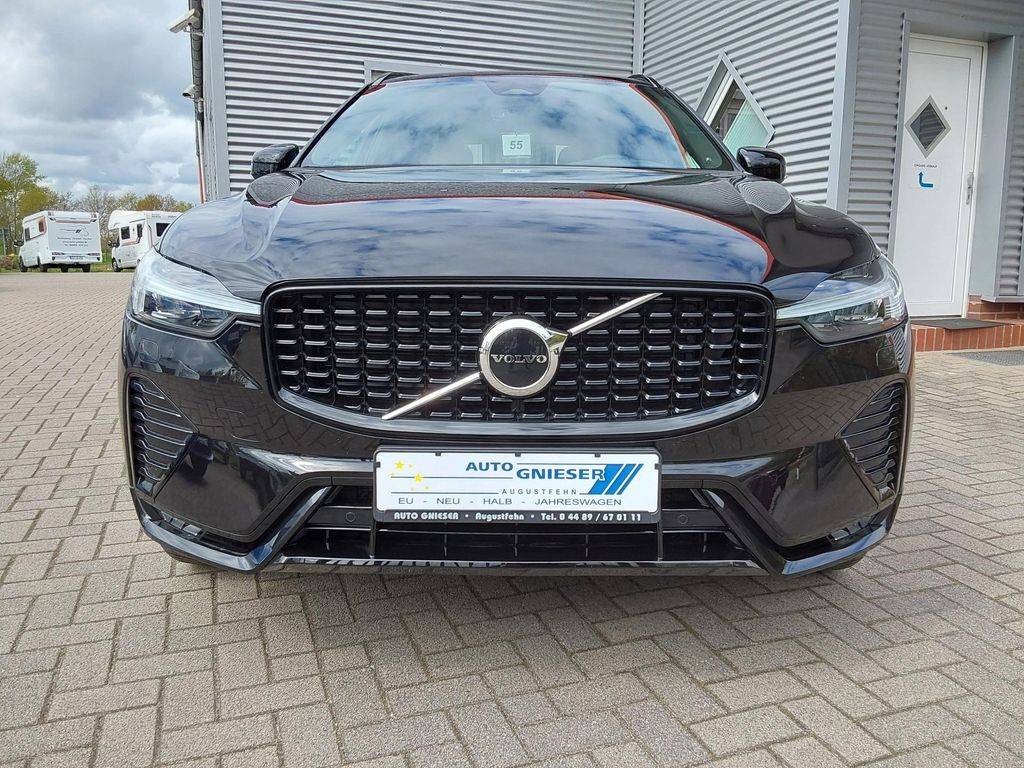 Volvo XC60 B4 Diesel Plus Dark A/T