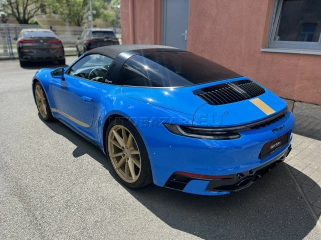 Porsche 911 992 Targa 4 Sport Chrono Nové