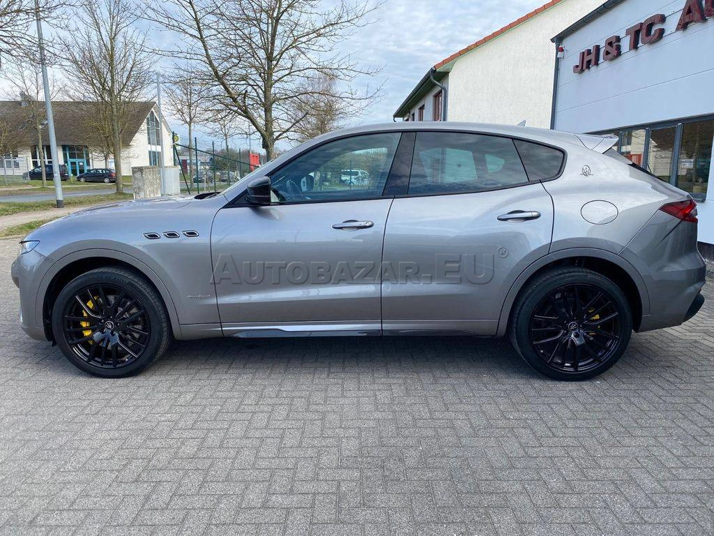 Maserati Levante S