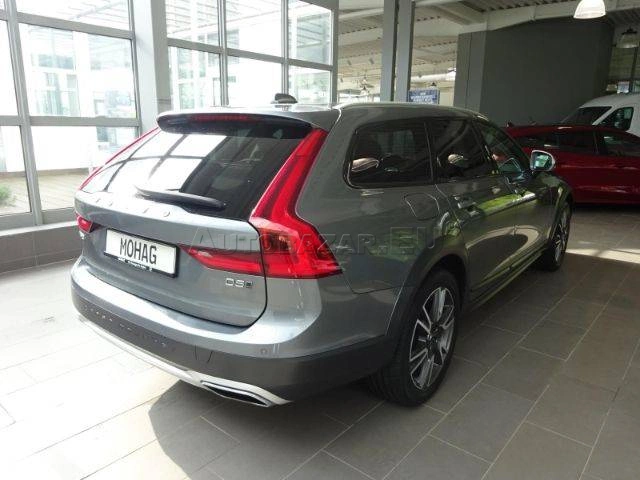 Volvo V90 CC D5 2.0L Cross Country Pro AWD A/T