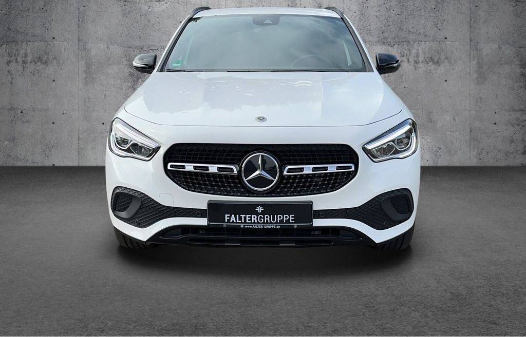 Mercedes-Benz GLA 200 d A/T