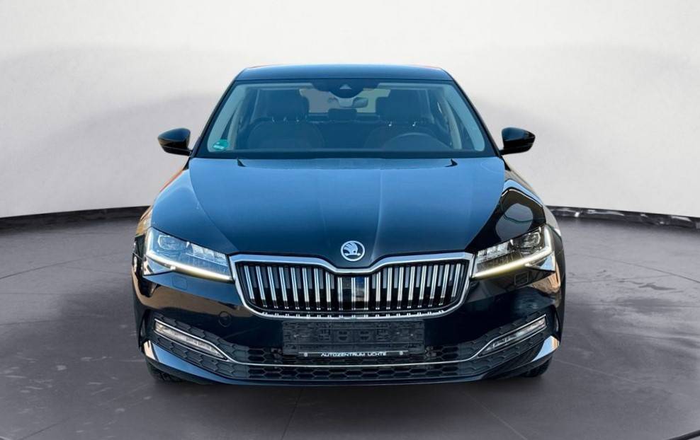 Škoda Superb 2.0 TDI SCR Style DSG