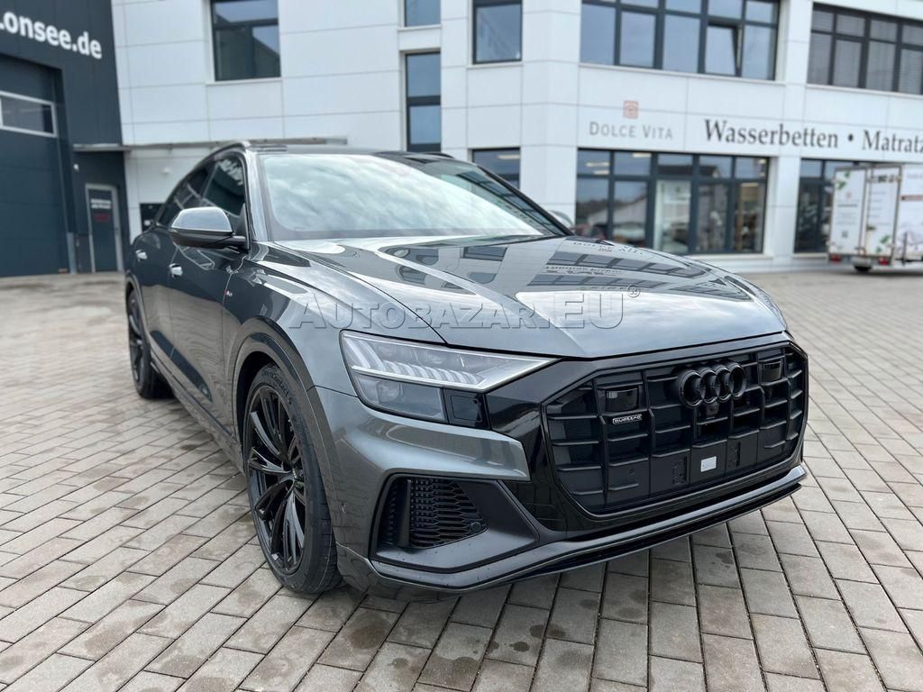 Audi Q8 55 TFSI mHEV quattro tiptronic