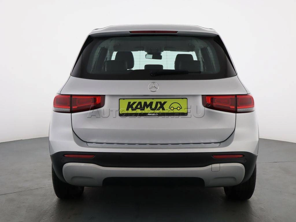Mercedes-Benz GLB 200d 4MATIC A/T