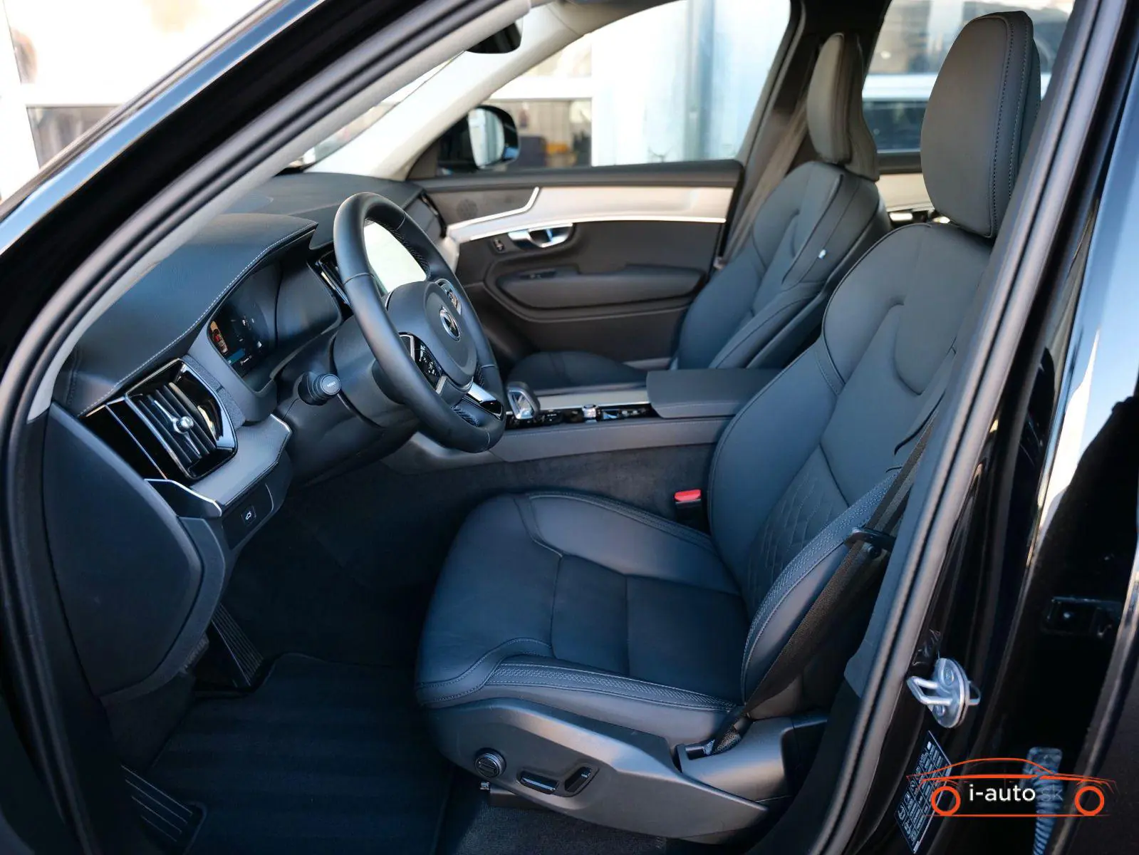 Volvo XC90 2025 na predaj – fotografia 12
