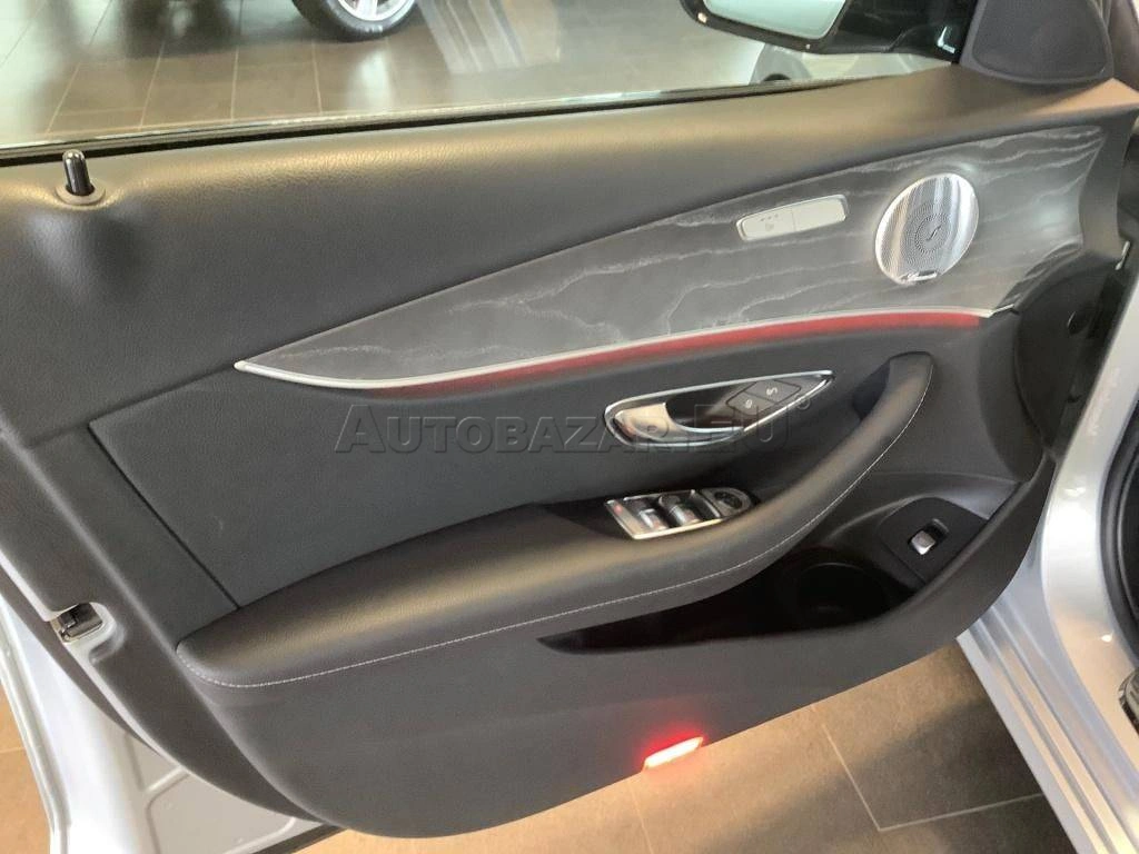 Mercedes-Benz E trieda Sedan 220 d A/T