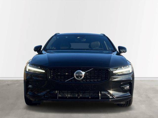 Volvo V60 B4 Plus Dark A/T