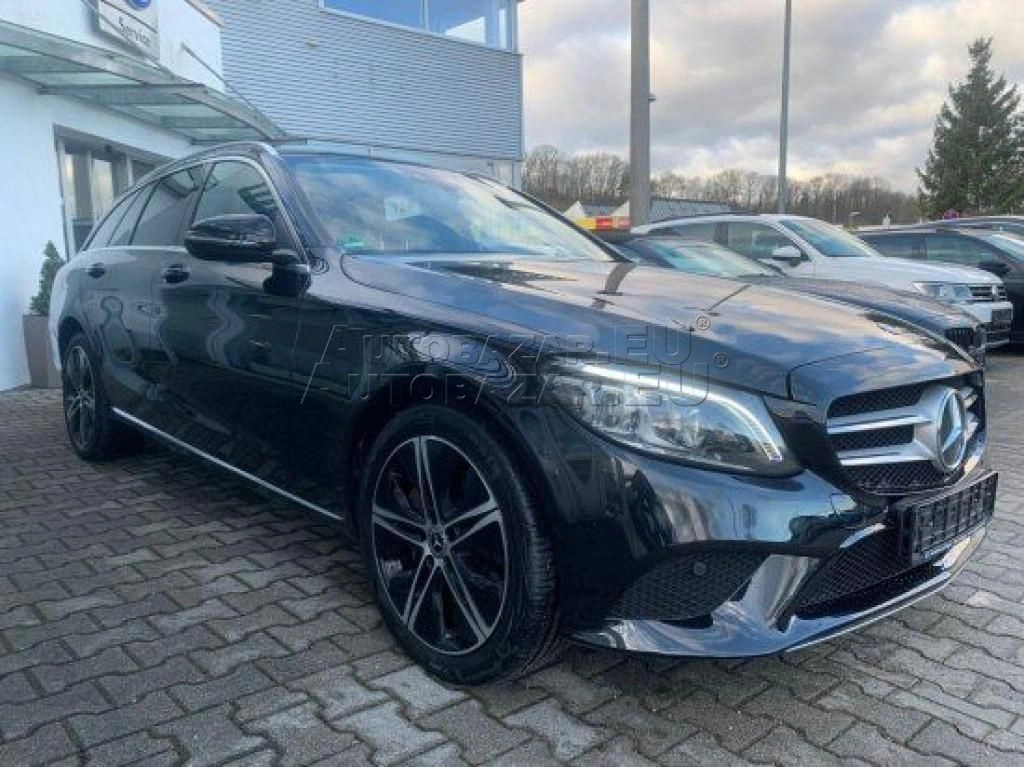 Mercedes C trieda T 300 d A/T