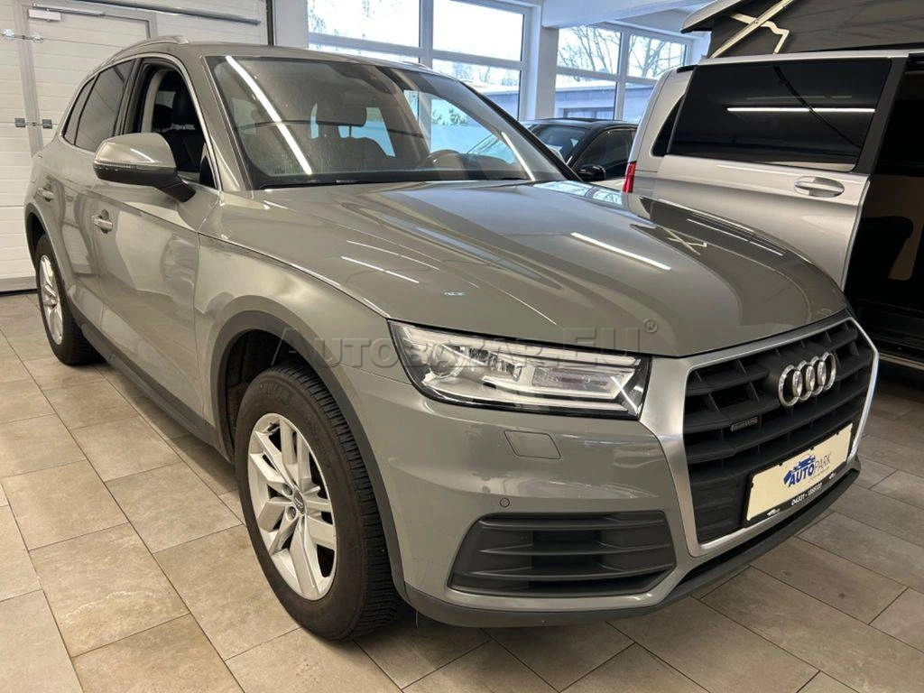 Audi Q5 40 2.0 TDI Basis quattro S tronic