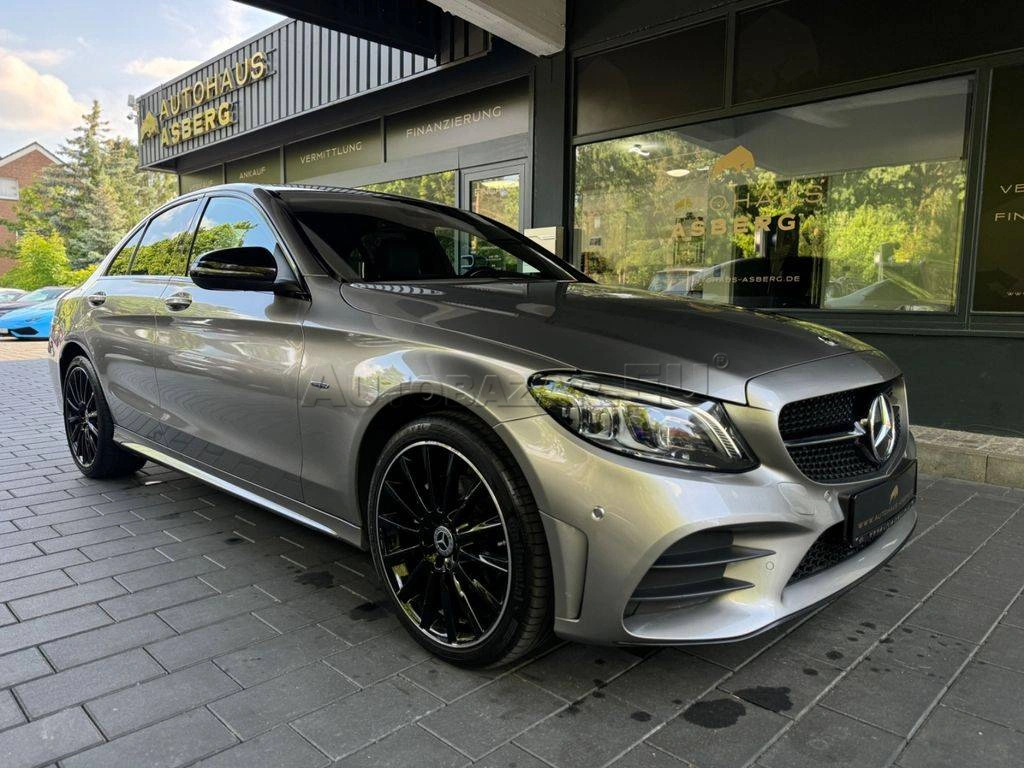 Mercedes-Benz C trieda Sedan 220 d 4MATIC A/T