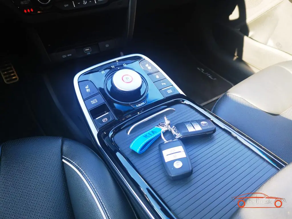 Kia Niro 2020 na predaj – fotografia 24