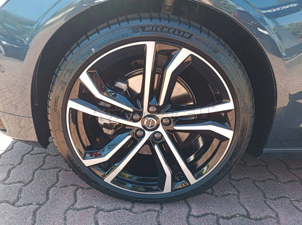 Volvo V90 B4 Plus Dark A/T
