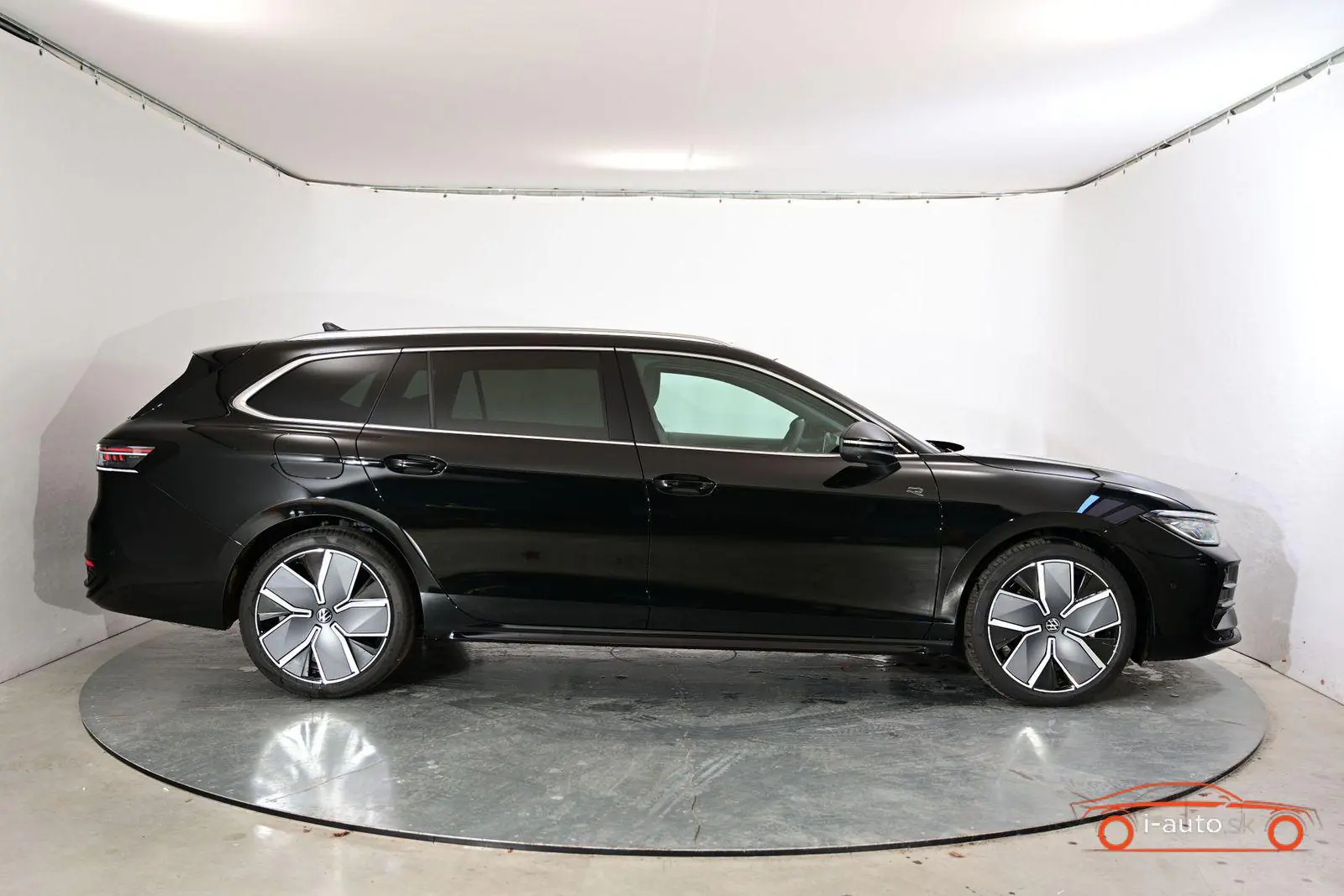 Volkswagen Passat 2026 na predaj – fotografia 6