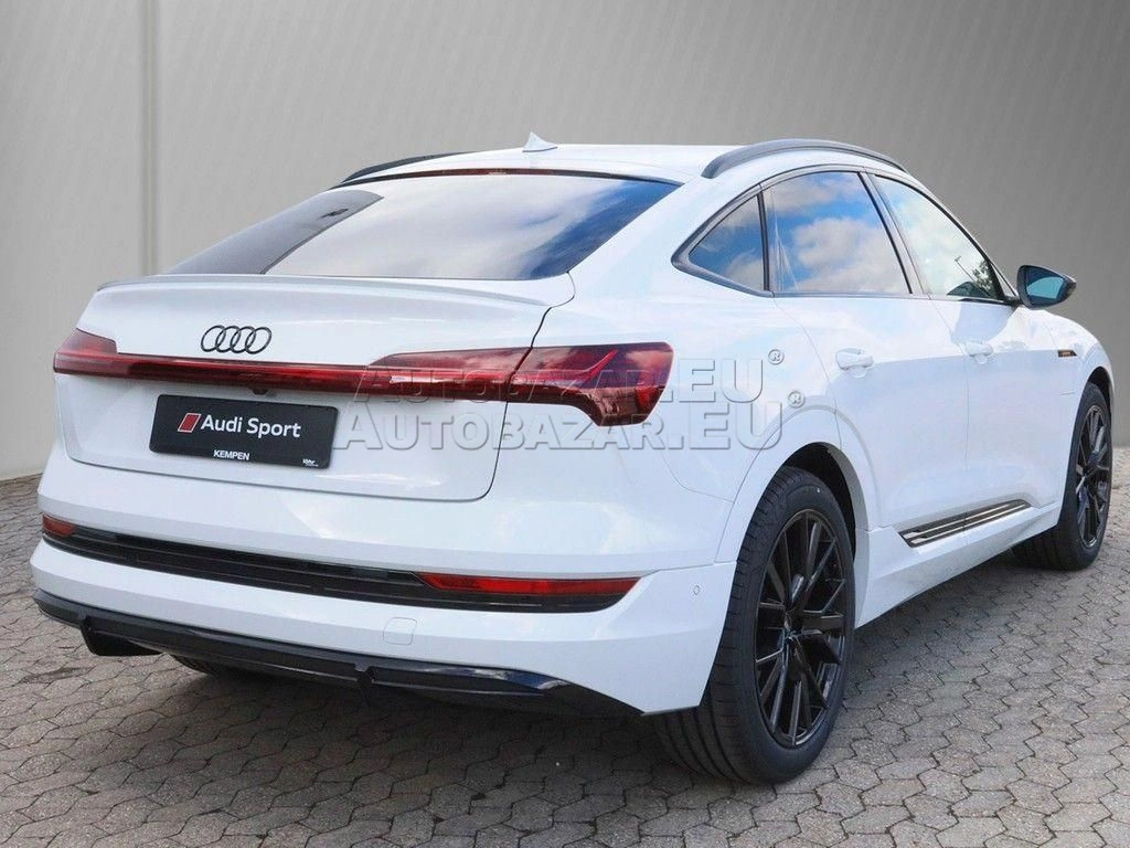 Audi e-tron 50 quattro Sportback S line