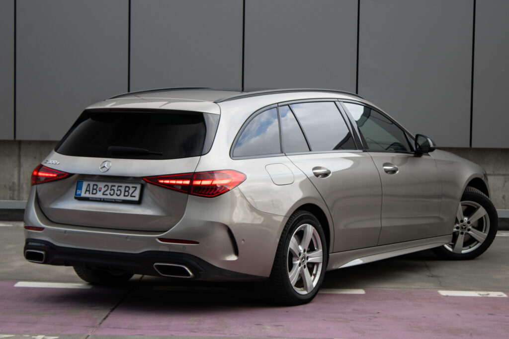 Mercedes C trieda T