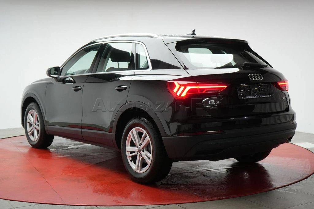 Audi Q3 35 2.0 TDI  S tronic