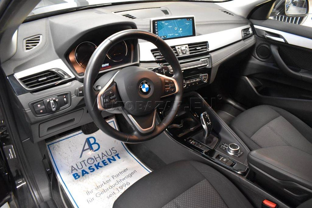 BMW X2 sDrive18d A/T