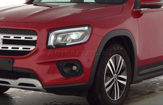Mercedes-Benz GLB 200d 4MATIC A/T