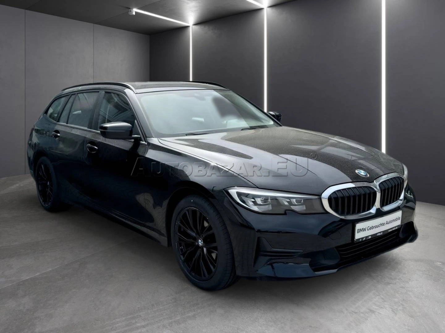 BMW Rad 3 Touring 320i  A/T