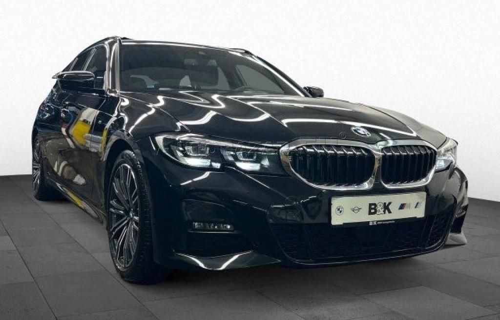 BMW rad 3 Touring 330i Touring A/T