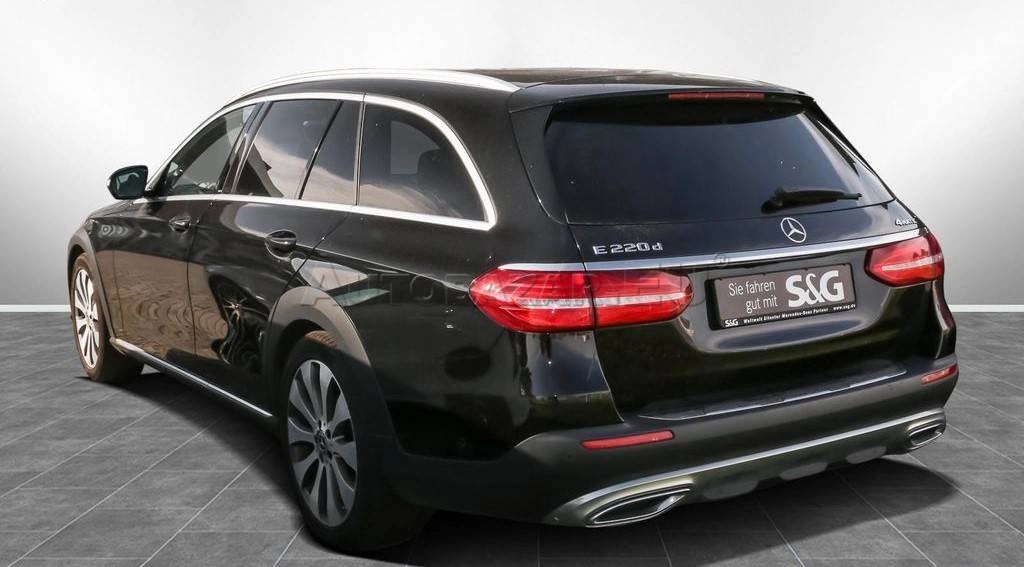 Mercedes-Benz E trieda Kombi 220 d All-Terrain 4MATIC A/T
