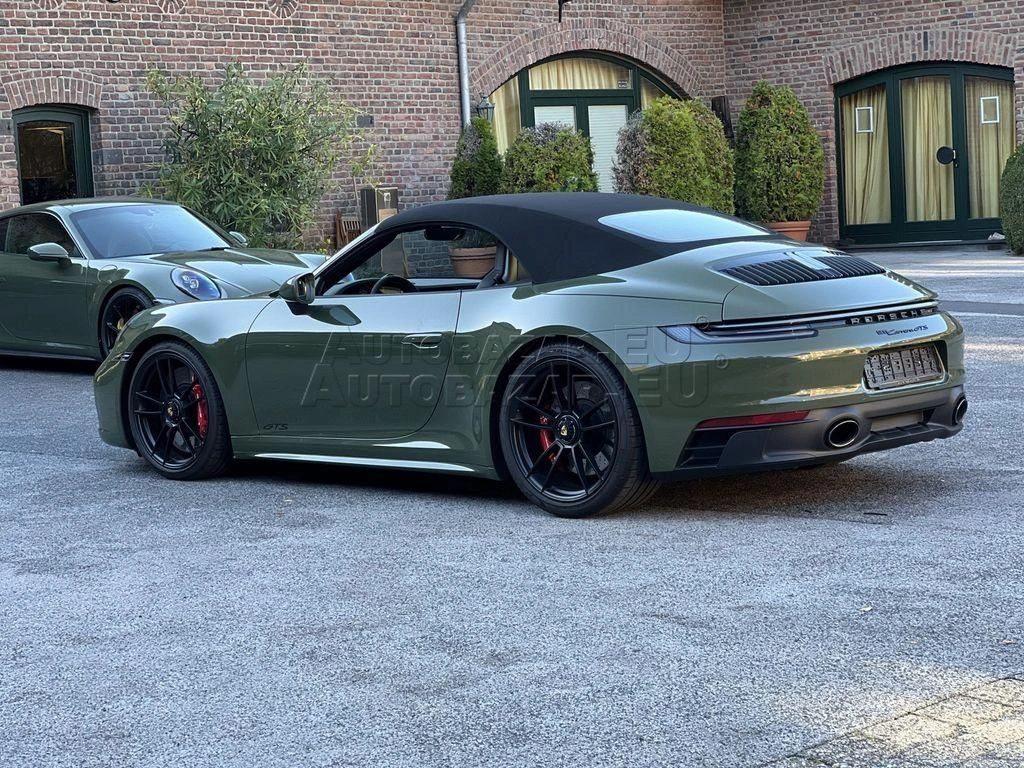 Porsche 911 Carrera Cabrio Carrera GTS Cabrio A/T