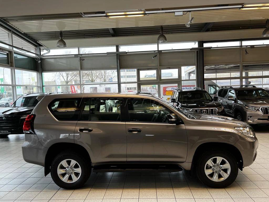Toyota Land Cruiser LC 150 A/T