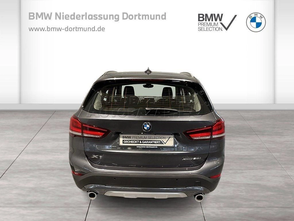 BMW X1 XDrive 20i A/T