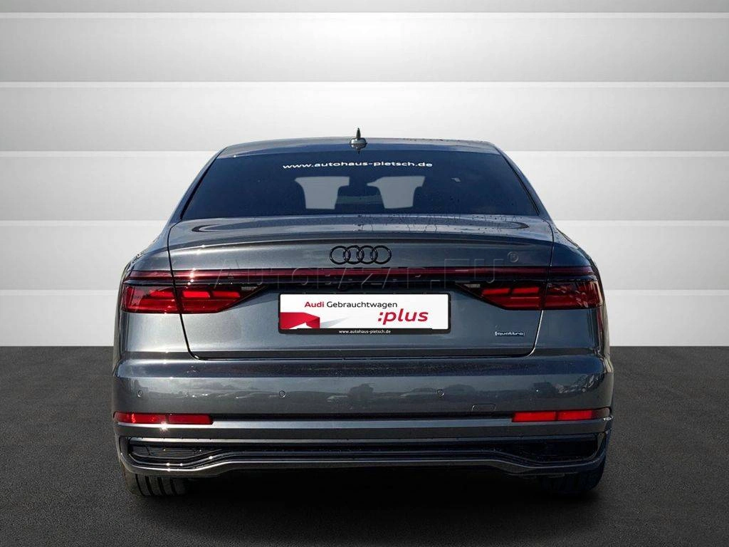 Audi A8 60TFSI  Hybrid A/T