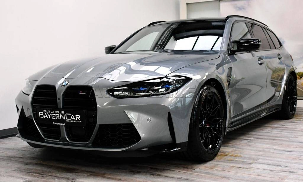 BMW M3 Touring Competition M xDrive A/T
