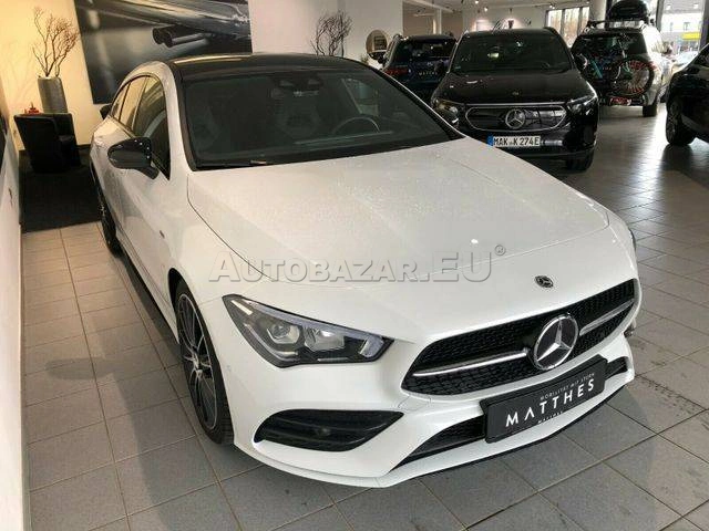 Mercedes-Benz CLA Shooting Brake SB 220 d A/T