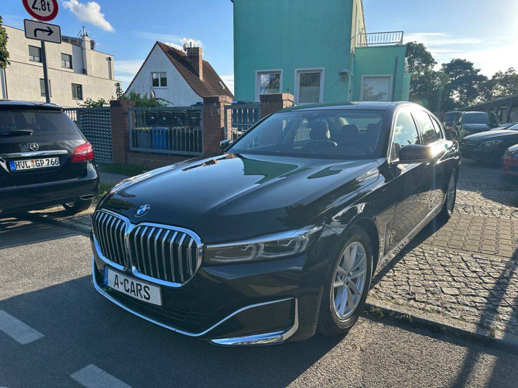 BMW Rad 7 730d mHEV A/T