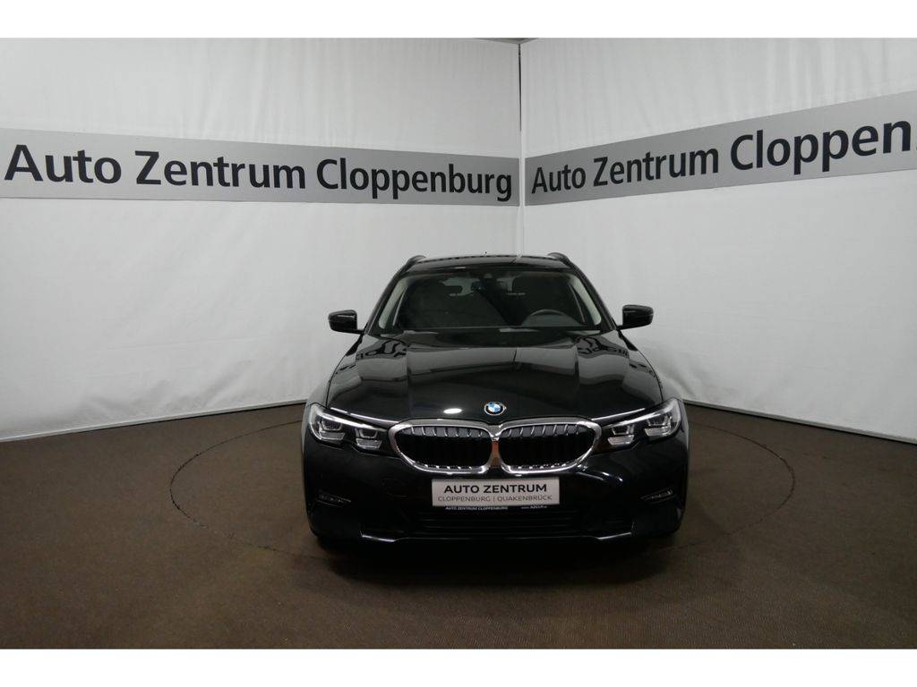 BMW Rad 3 Touring 320d mHEV  xDrive A/T