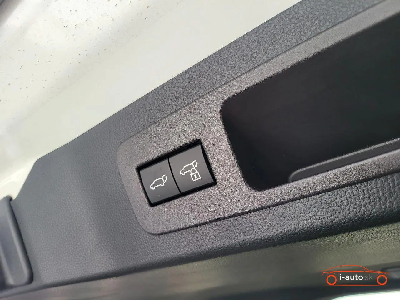 Toyota Land Cruiser 2026 na predaj – fotografia 25