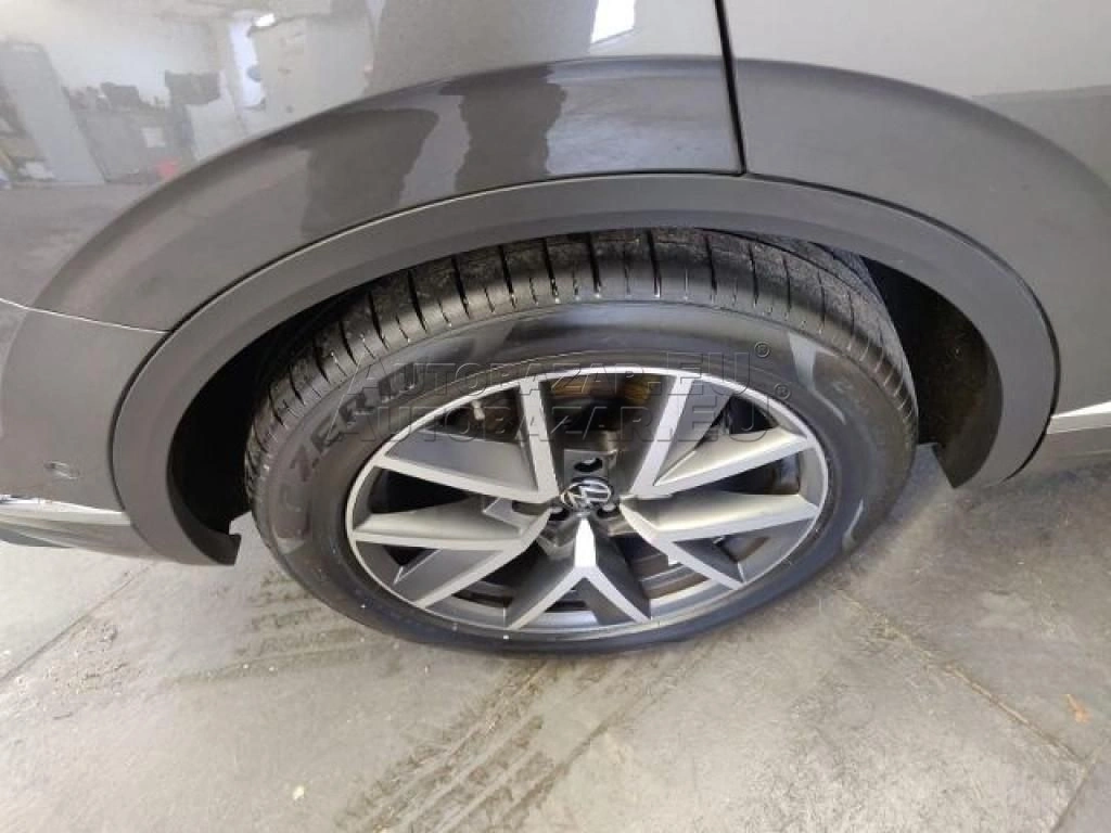 Volkswagen Touareg 3.0 V6 TDI SCR 286k Elegance 4Motion Tiptronic