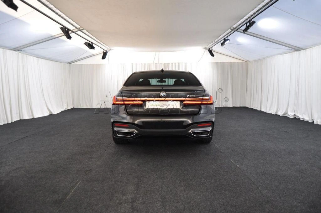 BMW rad 7 745e A/T