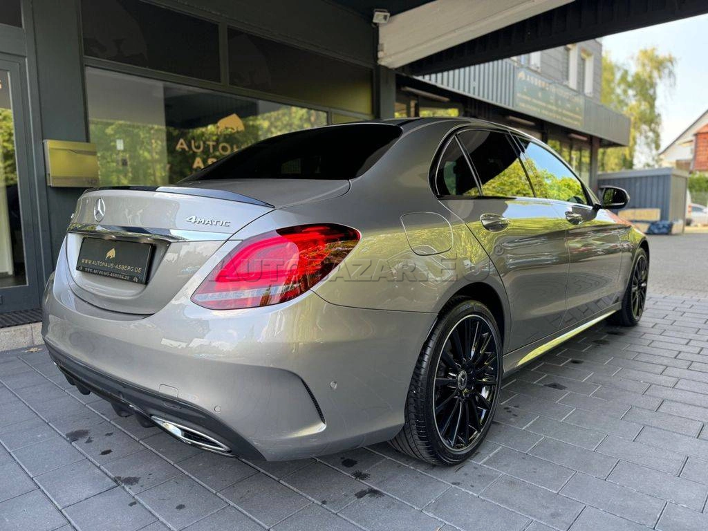 Mercedes-Benz C trieda Sedan 220 d 4MATIC A/T