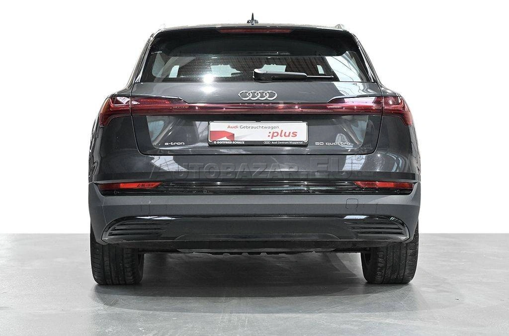 Audi E-tron 50 quattro Basis
