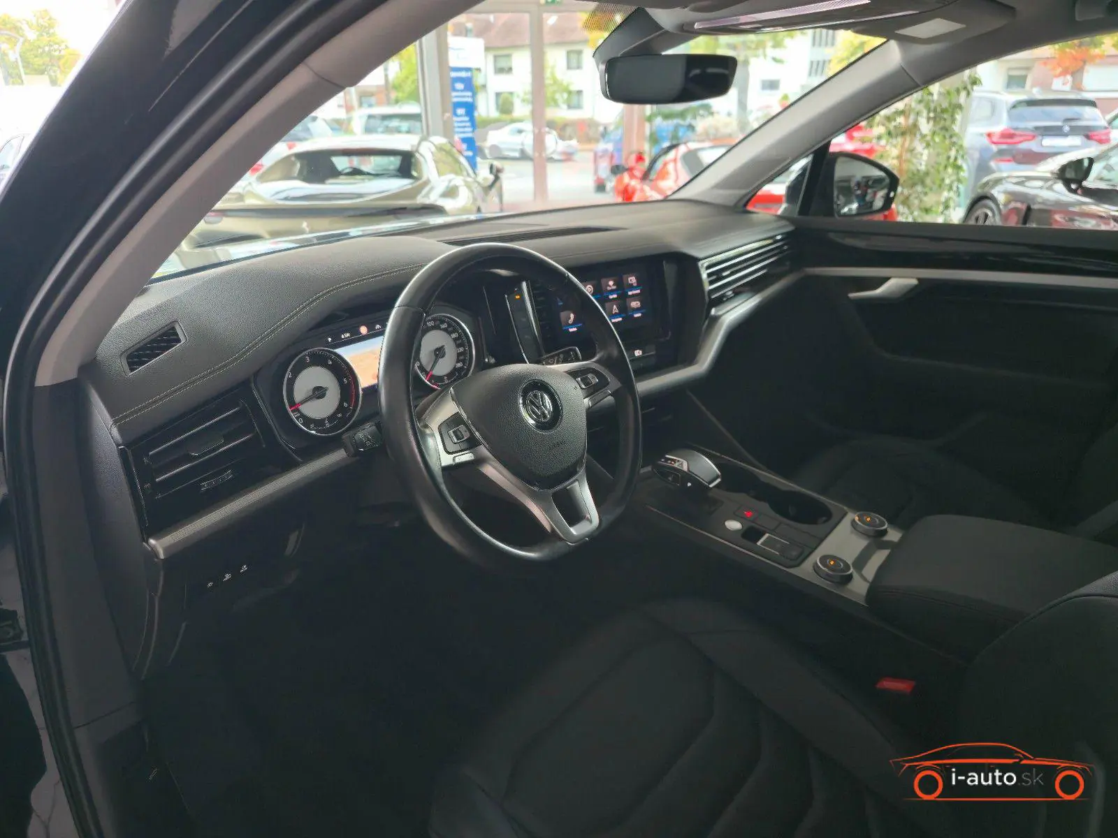 Volkswagen Touareg 2020 na predaj – fotografia 8