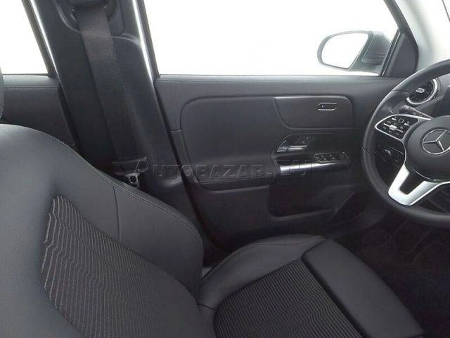 Mercedes-Benz GLA 200 d A/T