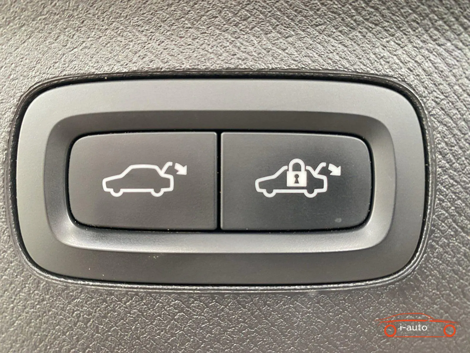 Volvo XC90 2023 na predaj – fotografia 22