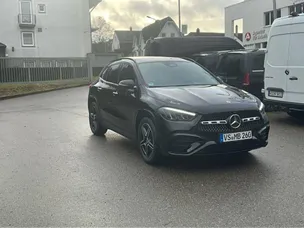 Mercedes-Benz GLA 220 d 4MATIC A/T