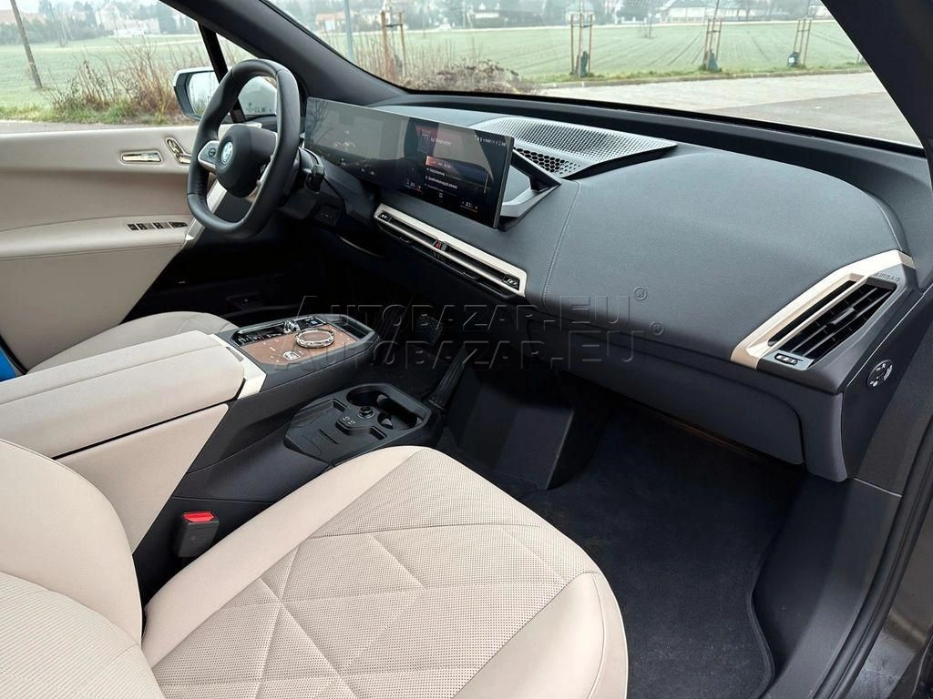 BMW iX XDrive40