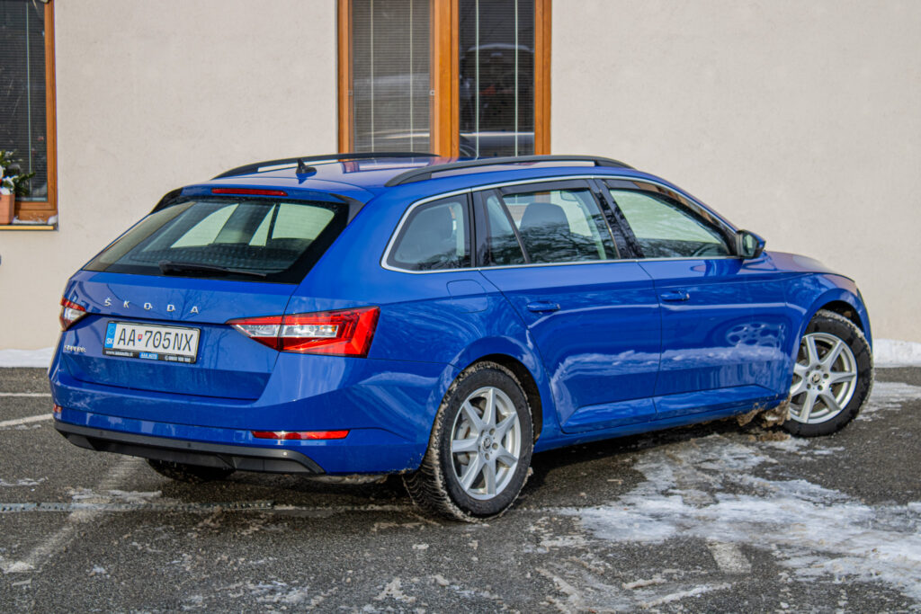 Škoda Superb Combi