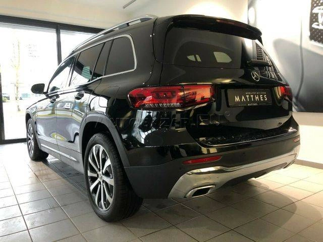 Mercedes-Benz GLB 200d A/T