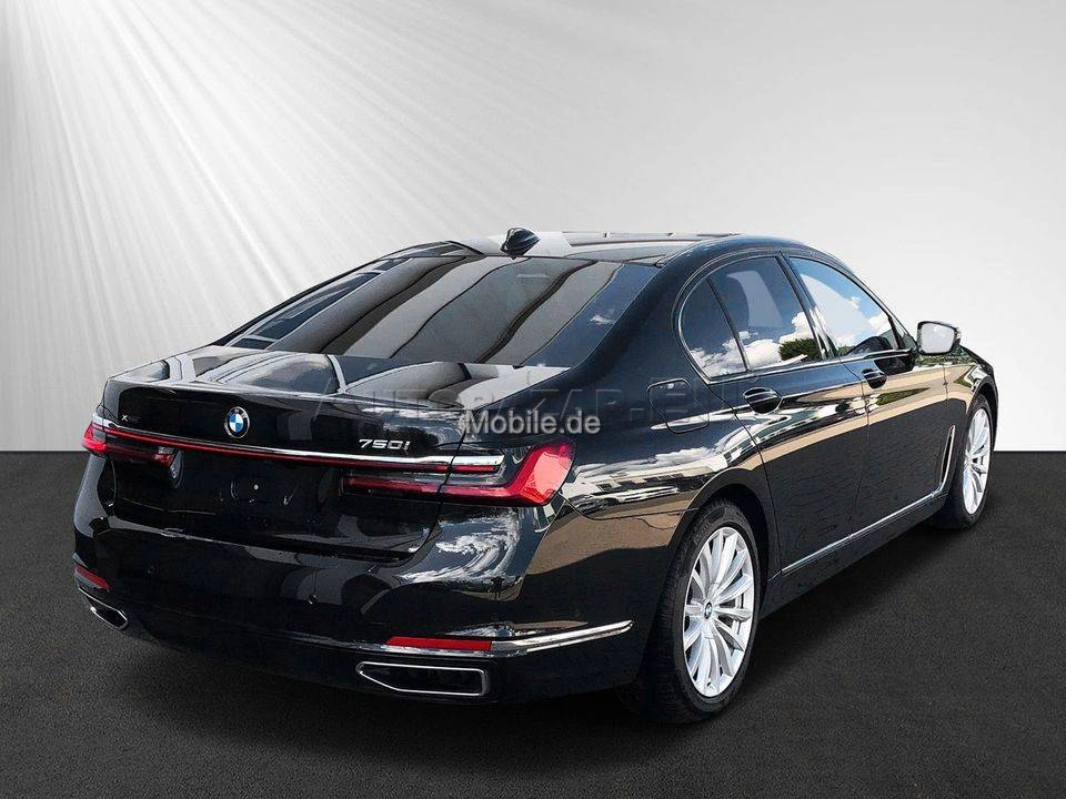 BMW Rad 7 750i xDrive A/T